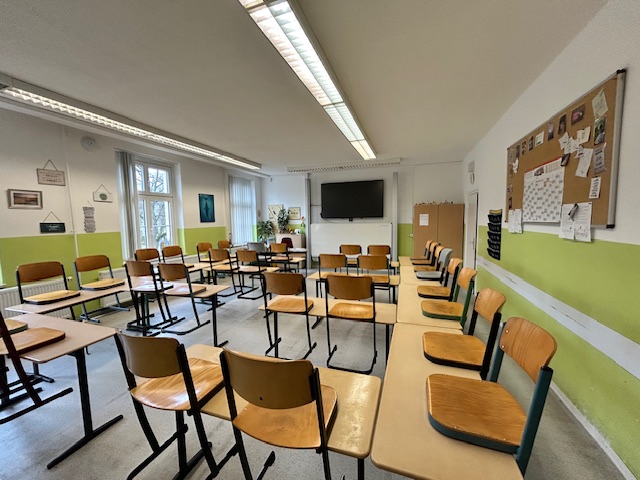 klassenraum_115.jpeg