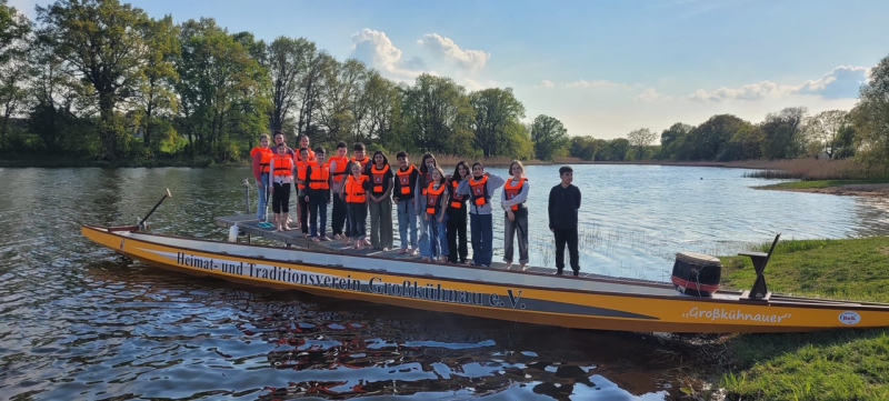 gruppenbild_drachenboot_kl._5a_23.04.25.jpeg