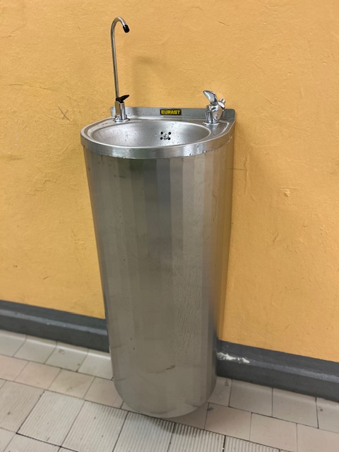 trinkbrunnen.jpeg